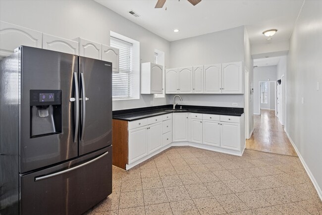 Photo - 1635 S Christiana Ave Unit 3