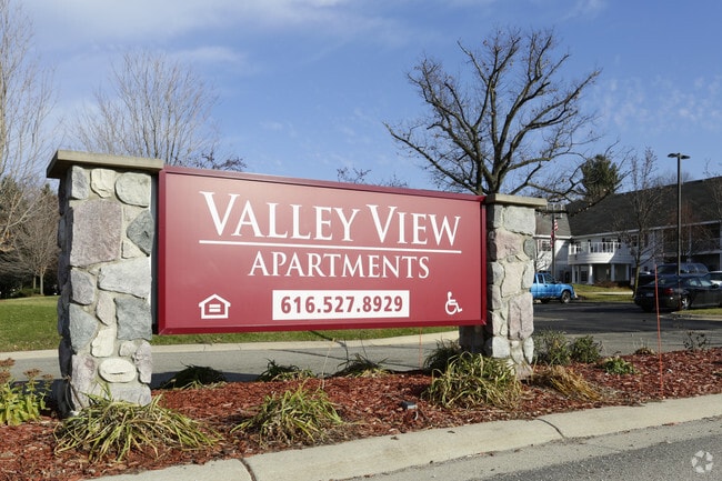 Photo - Valley View Apartments
