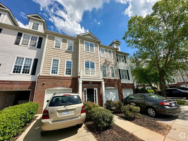 Building Photo - 6431 Park Pond Dr Rental