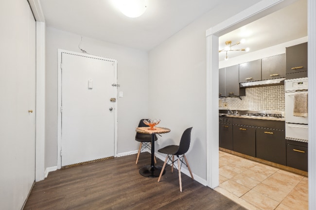 Photo - 2401 H St NW Unidad 903