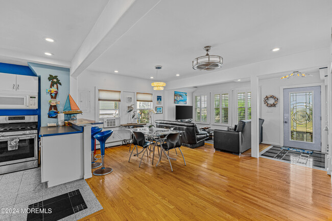 Photo - 164 Ocean Ave Townhome