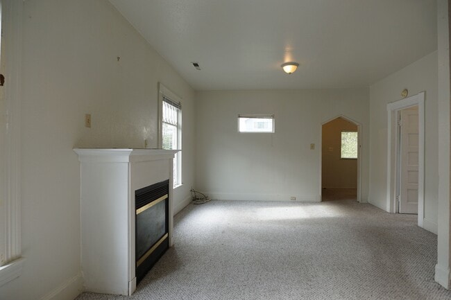 Photo - 4817 S Lucile St