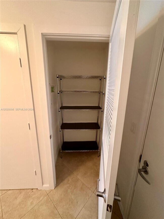Photo - 1060 Brickell Ave Unit 2515