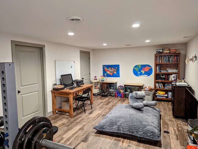Photo - 21500 Lees Ct