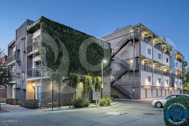 Building Photo - 675 S Roosevelt St Rental