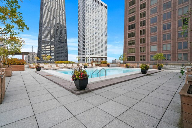 Photo - 777 N Michigan Ave Unit 1509