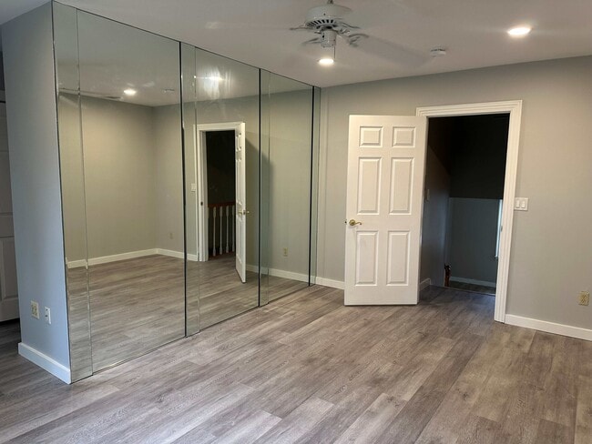 Photo - 8 Hialeah