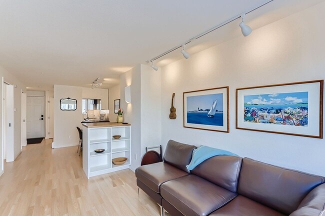 Photo - Pearl Street 1BR | Walkable, Remodeled, Covered Parking