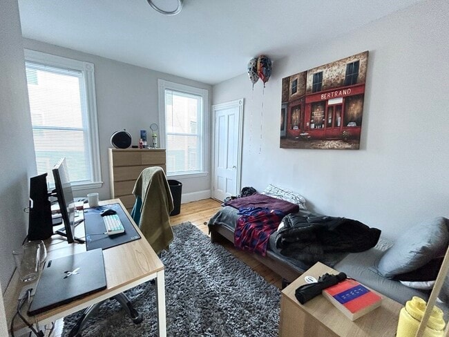 Photo - 9 Mt Pleasant Ave Unit 2