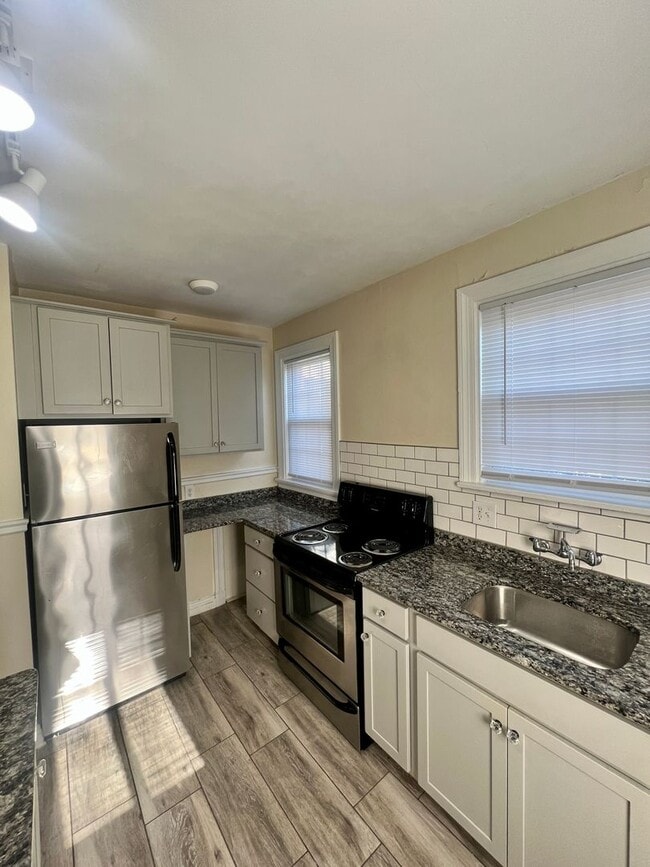 Photo - 4505 W Grace St Unit Apt. A