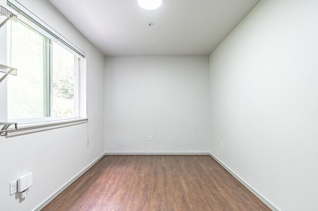 Photo - Elegant, Efficient Studios in Beautiful Delridge!