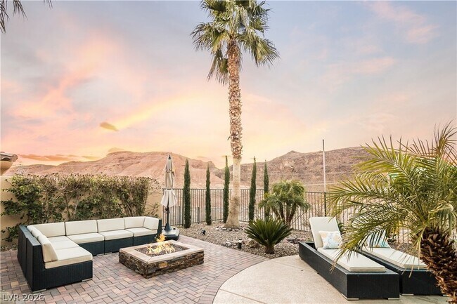 Photo - 5 Villa Ferrari Ct