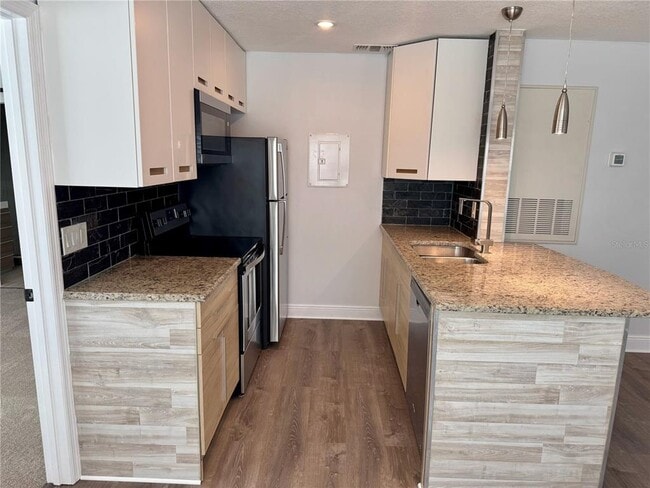 Photo - 2585 Grassy Point Dr Unit 111