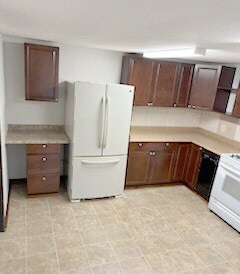 Photo - 166 Conklin Ave Unit 2