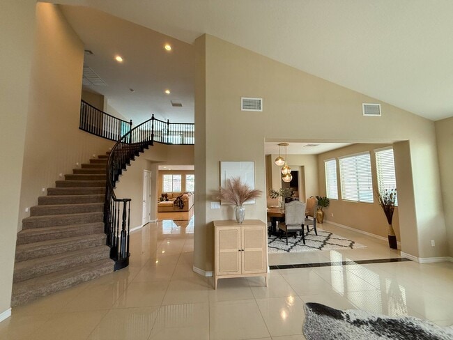 Photo - Luxury 6/BD 4.5/BA Large Furnished Home with Dual Primary Suites in Gated Community