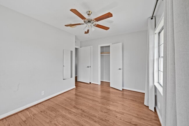 Photo - 3606 Yosemite St