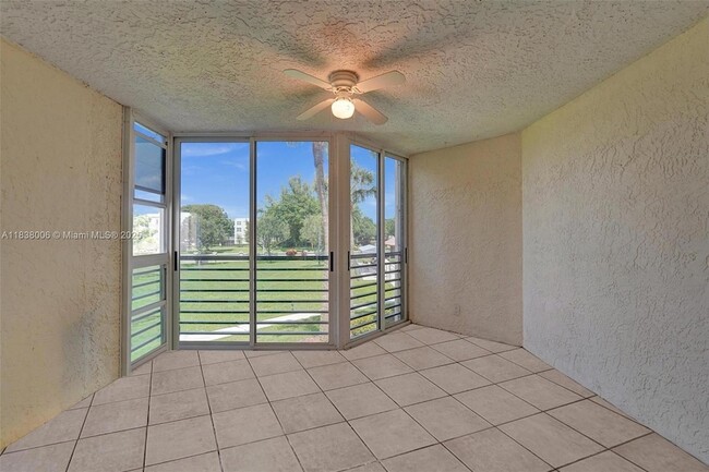 Building Photo - 1900 Sabal Palm Dr Unit 201 Rental