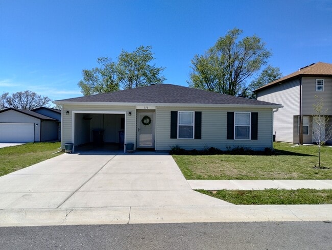 Photo - 170 Pin Oak Ct Casa