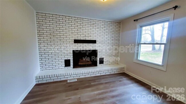 Photo - 132 Mt Mourne Loop