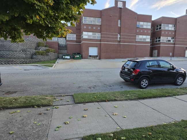 Photo - 3634 E Bottsford Ave