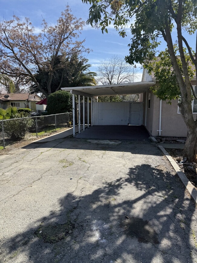 Photo - Charming 3-bedroom, 2-bathroom home located in the heart of Brentwood