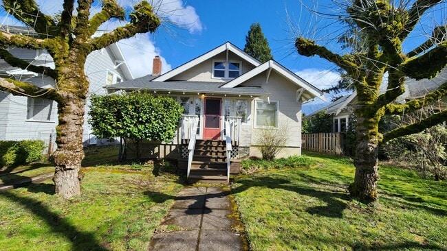 Photo - 3006 NE 66th Ave Casa