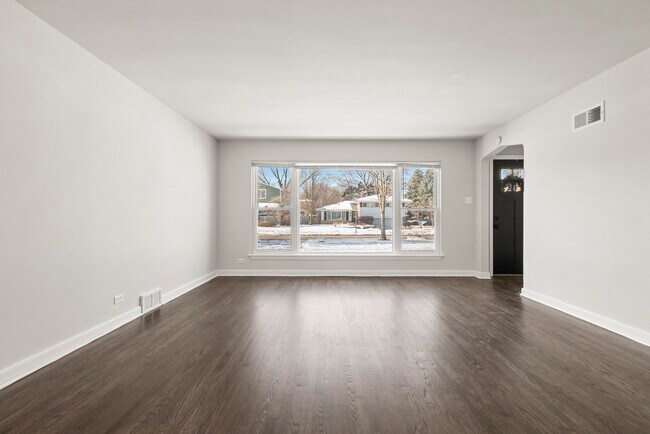 Photo - 141 N Peck Ave