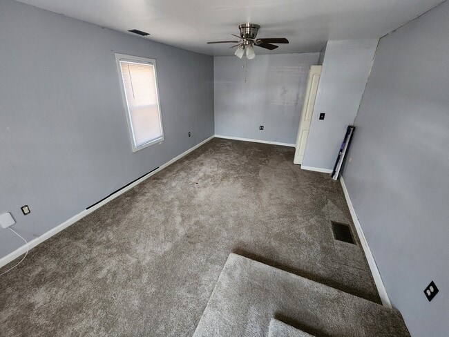 Photo - 611 Euclid St