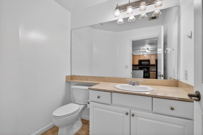 Photo - 175 Galicia Way Unit Somerset Abacoa
