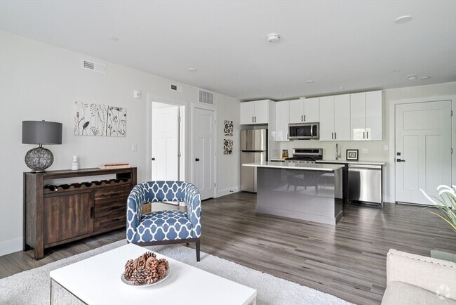 Building Photo - 319 Belgrade Ave Unit 201 Rental