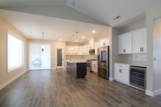 Photo - 5642 W 31st Ave