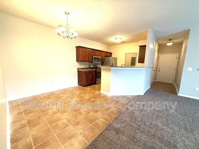9400 Clubview Dr Unit 101