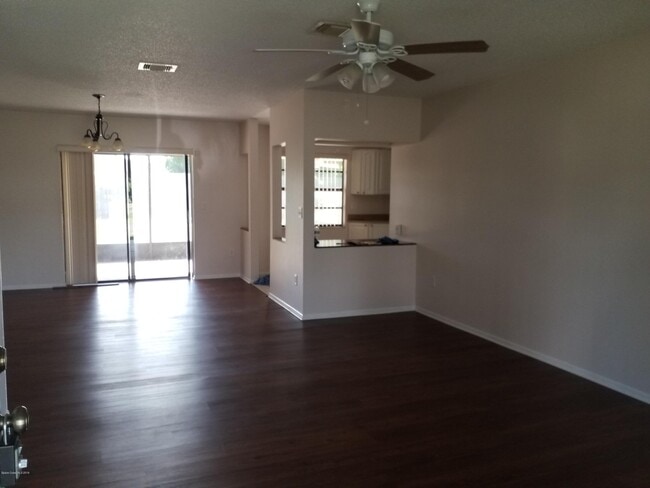 Photo - 6045 Cannon Ave