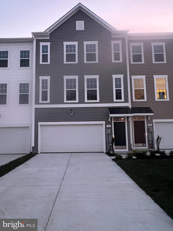 Photo - 96 Stafford Pl Townhome