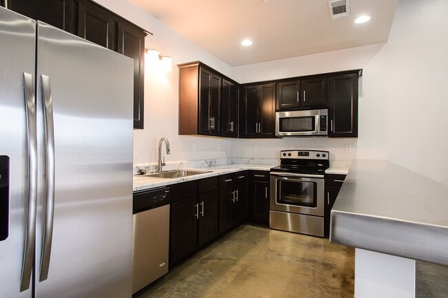 Building Photo - Myers Flats Rental