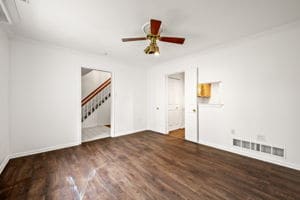 Photo - 132 Pinecrest Ln