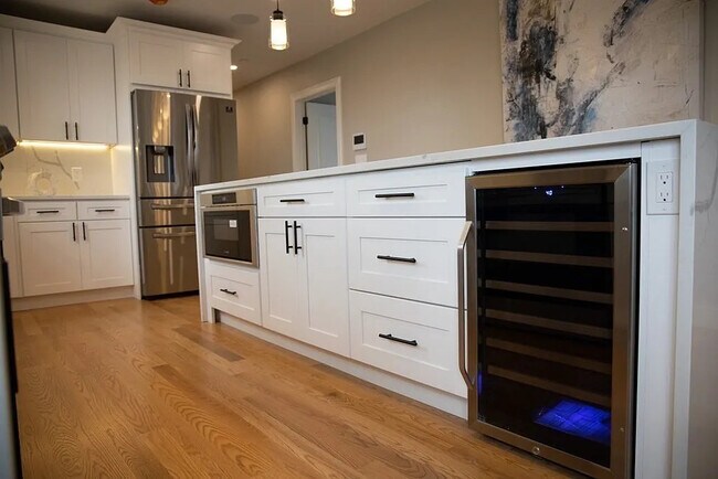 Photo - 170 Bradford St Unidad 2