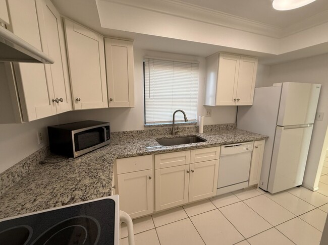 Photo - 1204 Spanish Cay Ln