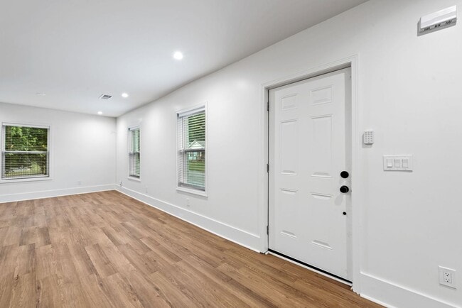 Photo - Upper Unit 636 Francis Pl NW A- Duplex $1900.00