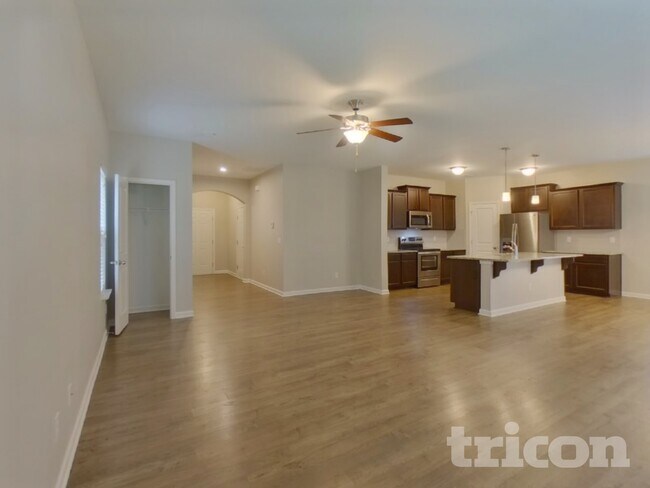 Photo - 1131 Rankin Oaks St