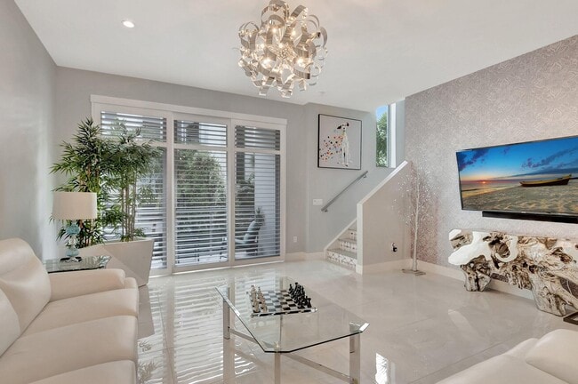 Photo - 4010 NW 18th Way