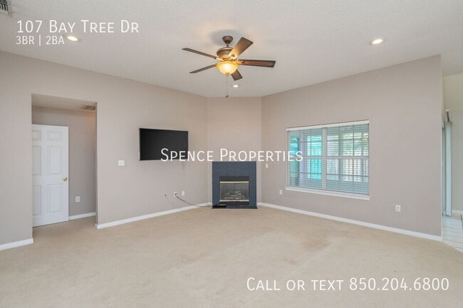 Photo - 107 Bay Tree Dr