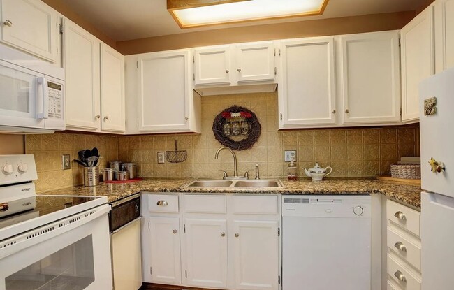 Photo - Charming 1BD/1BA Condo-Wheat Ridge, CO! Available 5/1!