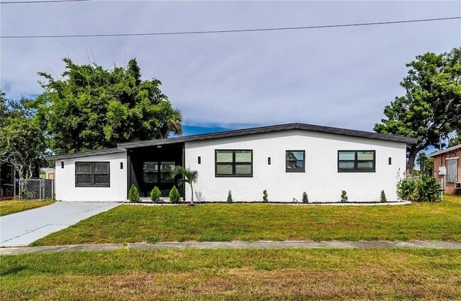 Photo - 6821 Marius Rd