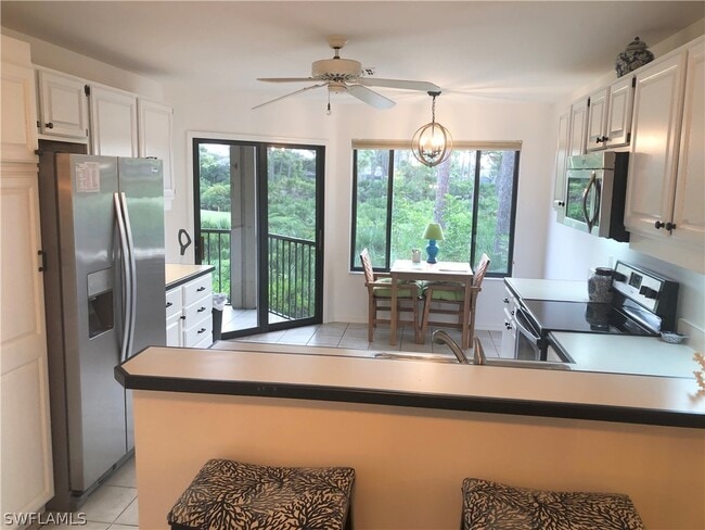 Photo - 27121 Oakwood Lake Dr