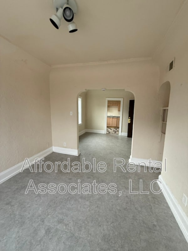 Photo - 1020 W National Ave Unit Upper