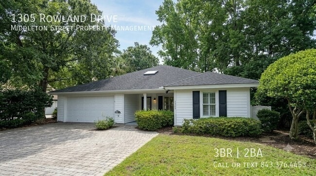 Building Photo - 1305 Rowland Dr