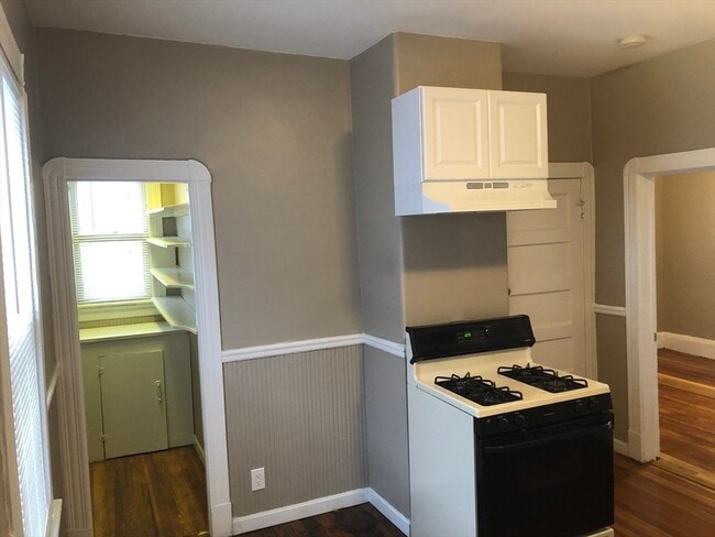 Photo - 98 Irving St Unit 2