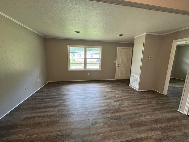 Photo - 118 Willow Ln Unit B