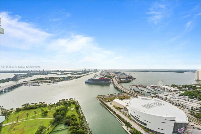 Photo - 900 Biscayne Blvd Unidad 5102